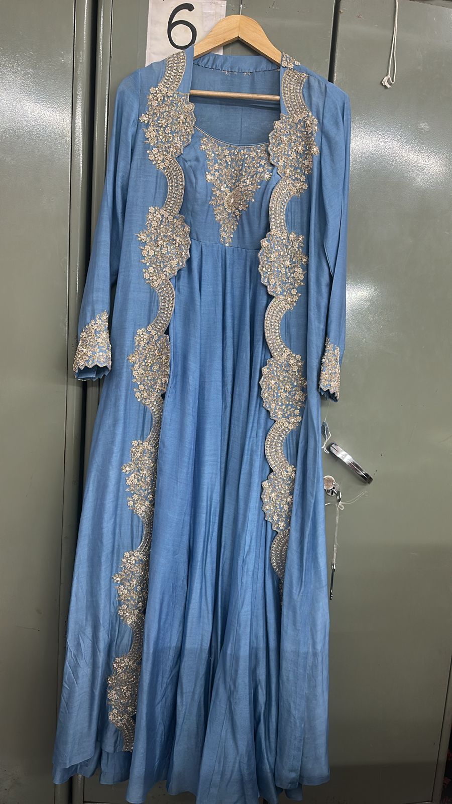 Hosen Hand Embroidery Karigar Hiring - Islampur